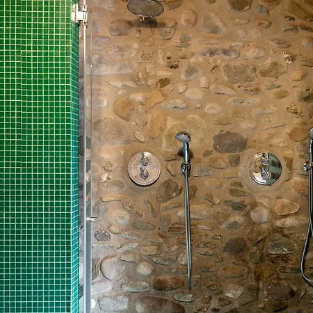 Masia Mas Sastre Con Piscina Cerca De Girona *